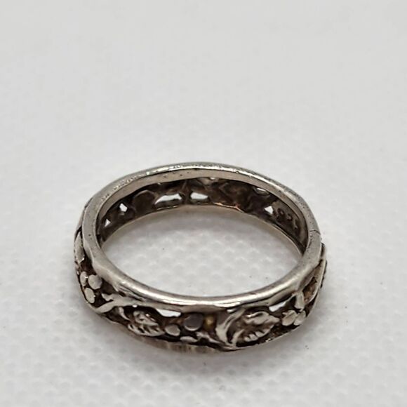 Sterling Silver Leaf Cutout Ring (5) - Picture 4 of 6